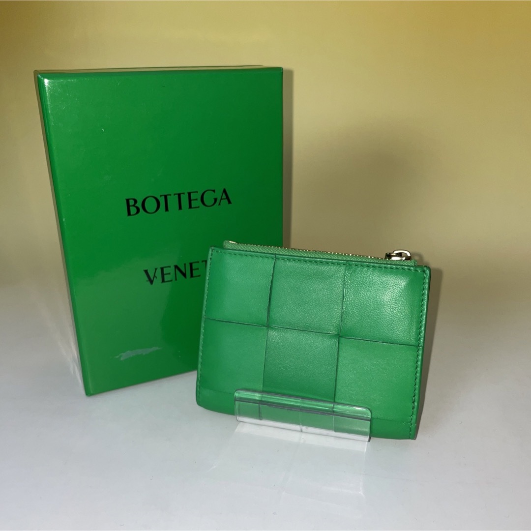 美品 BOTTEGA VENETA 1900 三つ折り財布 マキシ ベージュ