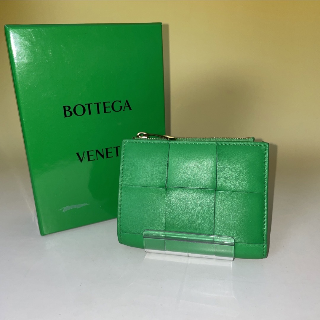 Bottega Veneta 美品 緑 折り財布 マキシイントレチャート