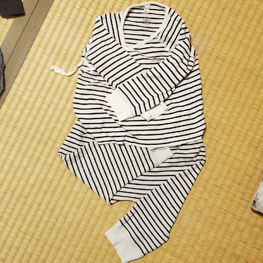 PETIT BATEAU(プチバトー)のPETIT BATEAU/プチバトー(セットアップ/74cm/12M) キッズ/ベビー/マタニティのベビー服(~85cm)(その他)の商品写真