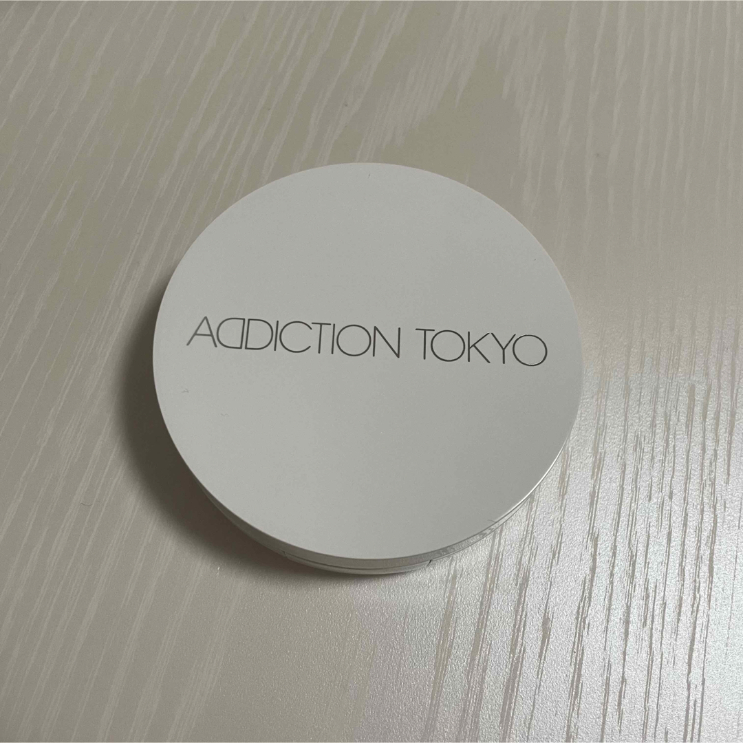 ADDICTION(アディクション)のアディクション　クッション ケース コスメ/美容のメイク道具/ケアグッズ(ボトル・ケース・携帯小物)の商品写真
