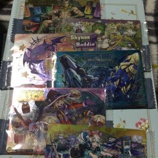 【新品】匿名送料無料　未開封　パズドラウエハース　６枚(キャラクターグッズ)