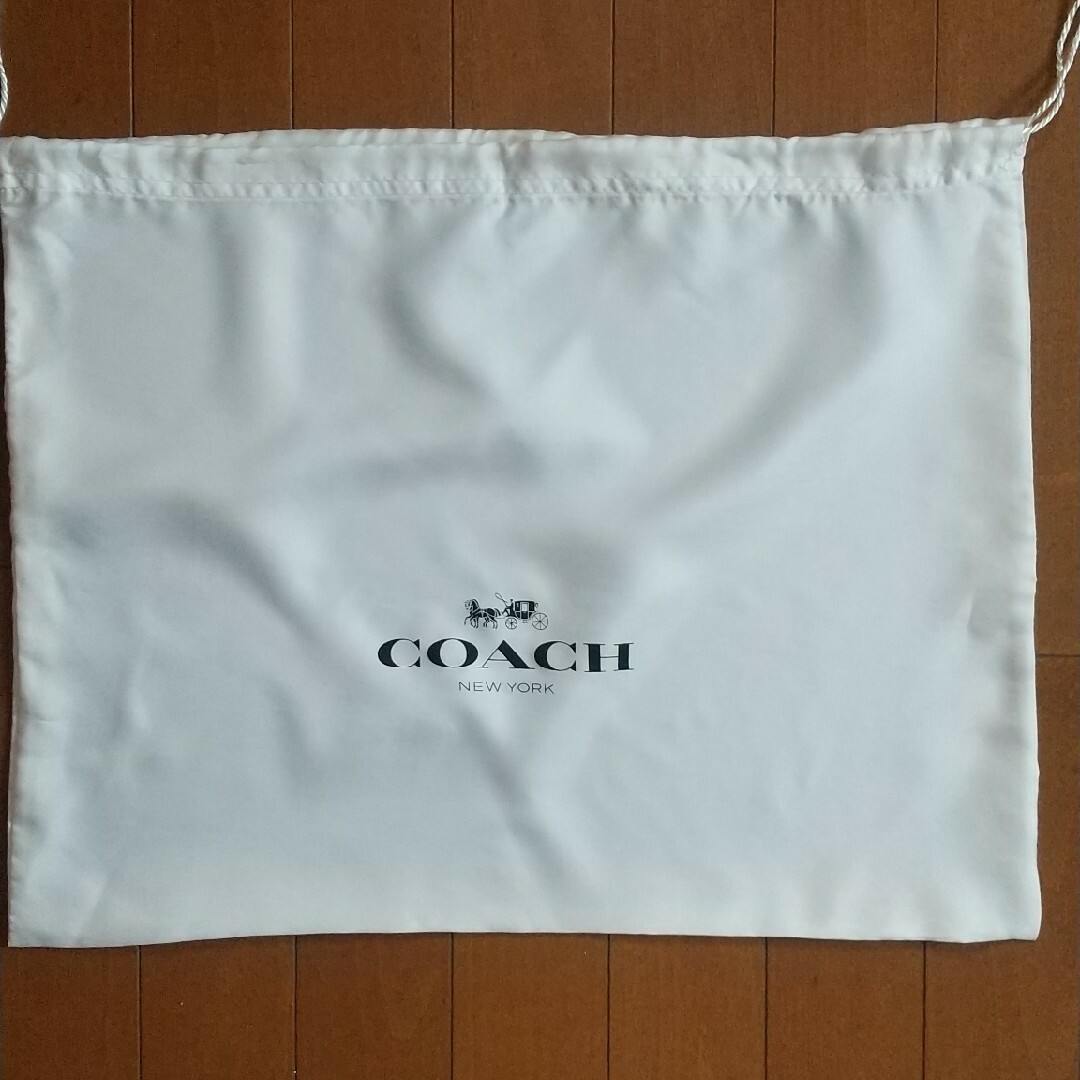 COACH(コーチ)のコーチ 保存袋(50cm × 38cm) インテリア/住まい/日用品のインテリア/住まい/日用品 その他(その他)の商品写真