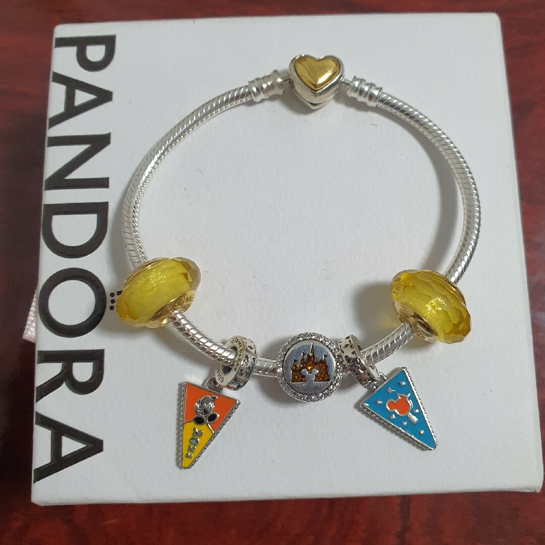 PANDORA パンドラブレスレット ブレスレットディズニー チャーム 付き