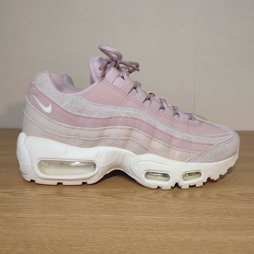 美品 大人気 NIKE WMNS AIR MAX 95 PRM 22.5cm