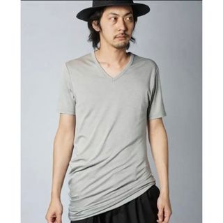 シェラック(SHELLAC)の未使用品SHELLACシルク混アシンメトリーカットソーbajra JULIUS(Tシャツ/カットソー(半袖/袖なし))