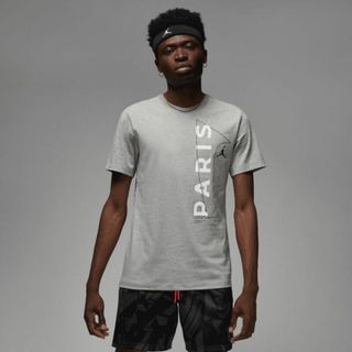 ナイキ(NIKE)の【新品/未使用】Nike PSG メンズ半袖Tシャツ　Lサイズ (Tシャツ/カットソー(半袖/袖なし))