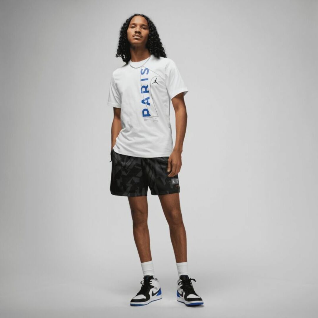 NIKE(ナイキ)の【新品/未使用】Nike PSG メンズ半袖Tシャツ　Sサイズ  メンズのトップス(Tシャツ/カットソー(半袖/袖なし))の商品写真