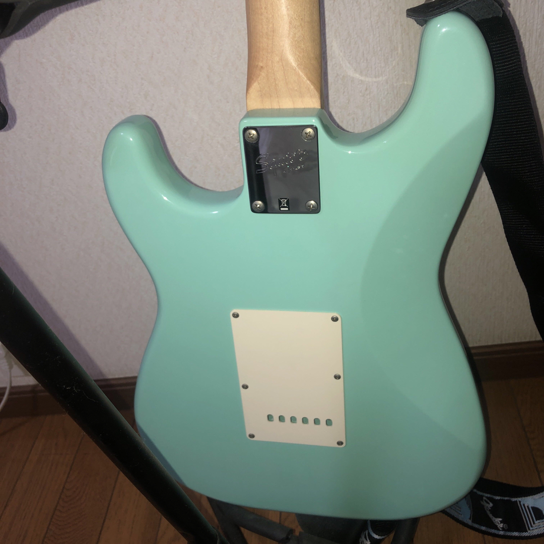 SQUIER(スクワイア)のSquier ストラト エレキギター サーフグリーン 水色 楽器のギター(エレキギター)の商品写真