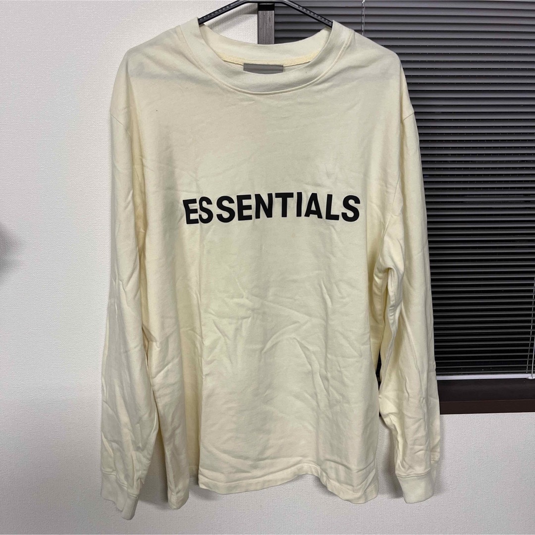 Essentials　エッセンシャルズ　ロンT　Tシャツ　クリーム　オフホワイト