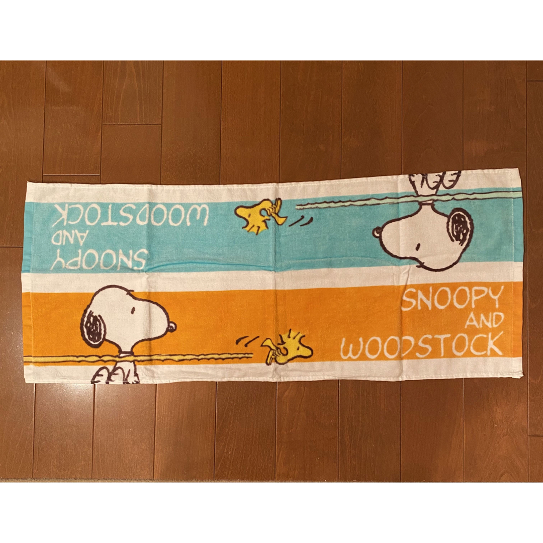 SNOOPY(スヌーピー)のスヌーピー •PEANUTSのフェイスタオル  エンタメ/ホビーのアニメグッズ(タオル)の商品写真