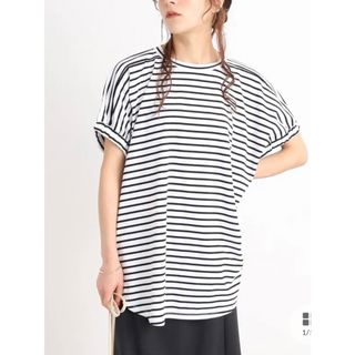 シューラルー(SHOO・LA・RUE)の(ドレスキップ)袖口ギャザードルマンTシャツ(Tシャツ(半袖/袖なし))