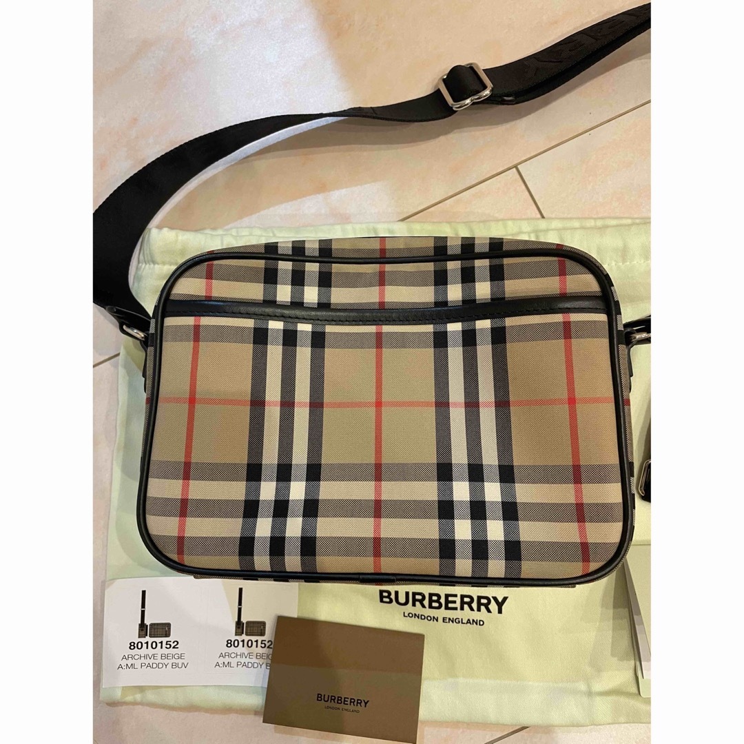 BURBERRY(バーバリー)のBurberryショルダーバック メンズのバッグ(メッセンジャーバッグ)の商品写真