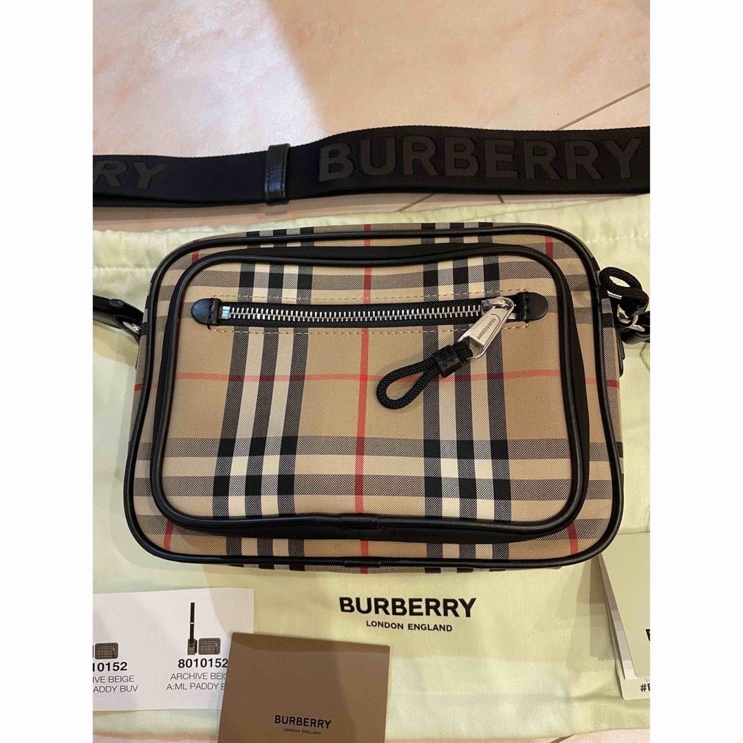 BURBERRY(バーバリー)のBurberryショルダーバック メンズのバッグ(メッセンジャーバッグ)の商品写真