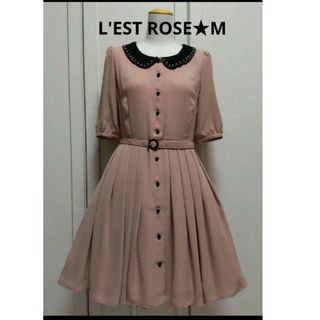 レストローズ(L'EST ROSE)の1852 L'EST ROSE★M【くすみピンク ビーズえり衿お嬢様ワンピース】(ひざ丈ワンピース)