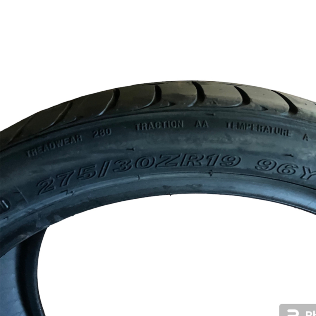 新品未使用‼️タイヤ　275/30R19インチホイール用　2020年製