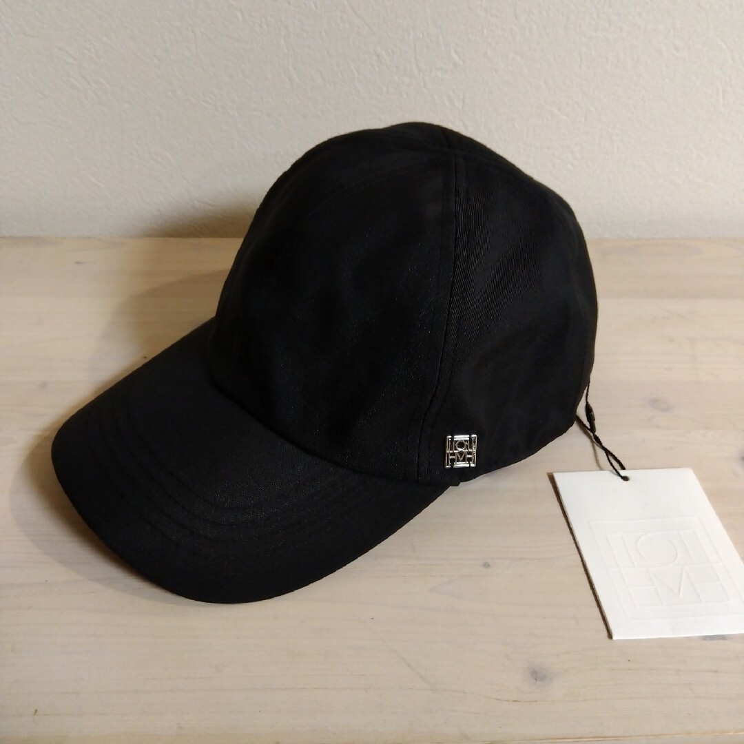 TOTEME(トーテム)のTotemeトーテムキャップ　ブラック レディースの帽子(キャップ)の商品写真