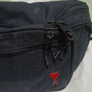 ami - 新品 AMI アミパリス ハートロゴベルトバッグ 男女兼用の通販 by