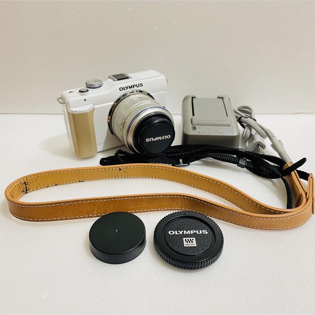 極美品】OLYMPUS デジタル一眼 PEN Lite E-PL1s - デジタル一眼