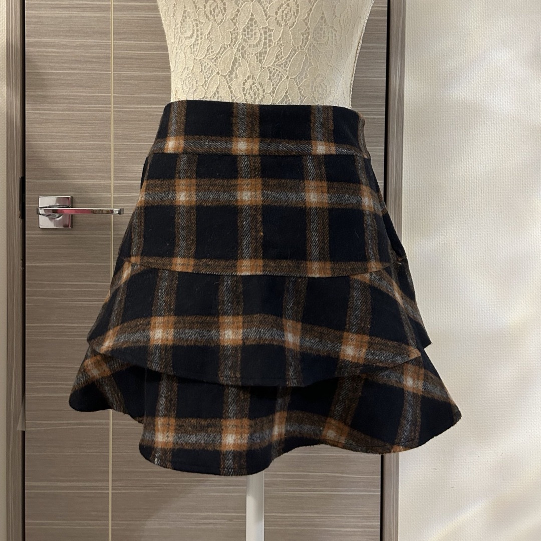 韓国ファッション　オレンジチェックフリルスカート　スカパン　キュロット レディースのスカート(ミニスカート)の商品写真