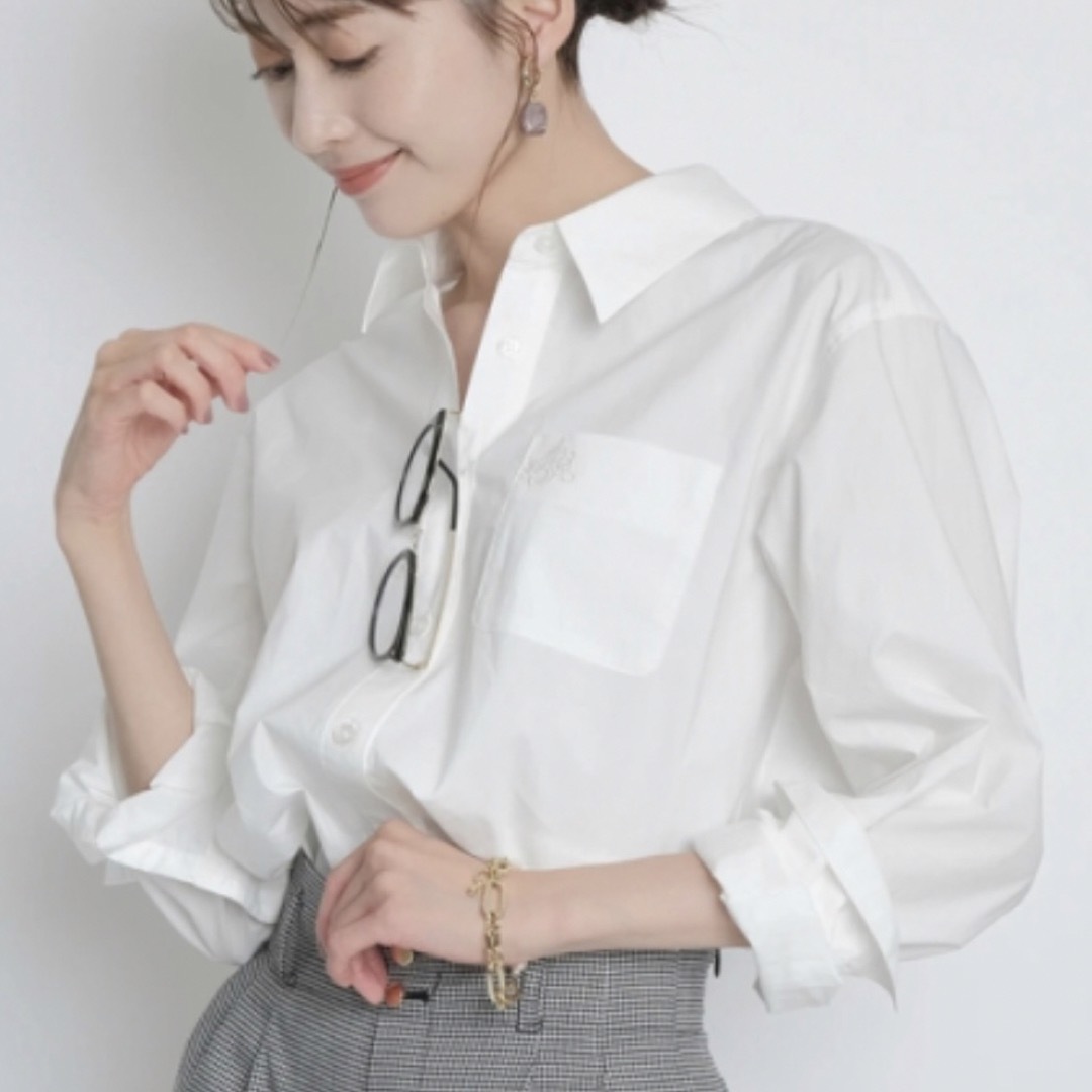 ホワイトサイズ新品未使用タグ付き アプワイザーリッシェ 刺繍コンパクトシャツ