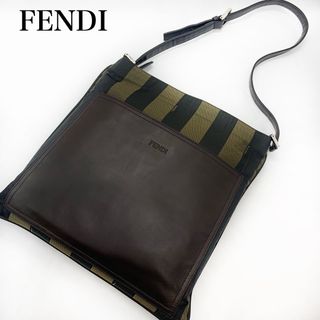 美品✨FENDI フェンディ　ショルダーバッグ　ペカン柄　肩がけ