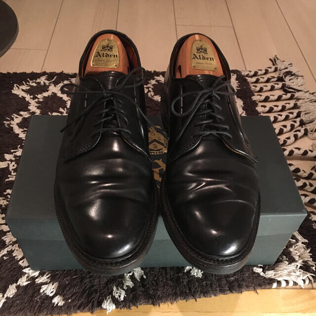 Alden(オールデン)のオールデン プレーントゥー ブラックコードバン メンズの靴/シューズ(ドレス/ビジネス)の商品写真