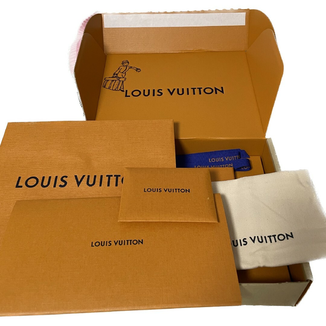 LOUIS VUITTON - LOUISVUITTO ルイヴィトン 財布 2023 バレンタイン