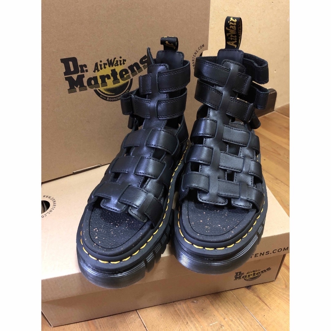 Dr.Martens(ドクターマーチン)の売り切りたいのでDr.Martensサンダル値下げ レディースの靴/シューズ(サンダル)の商品写真