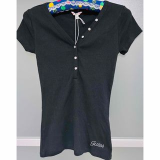 ゲス(GUESS)のGUESS トップス(Tシャツ(半袖/袖なし))