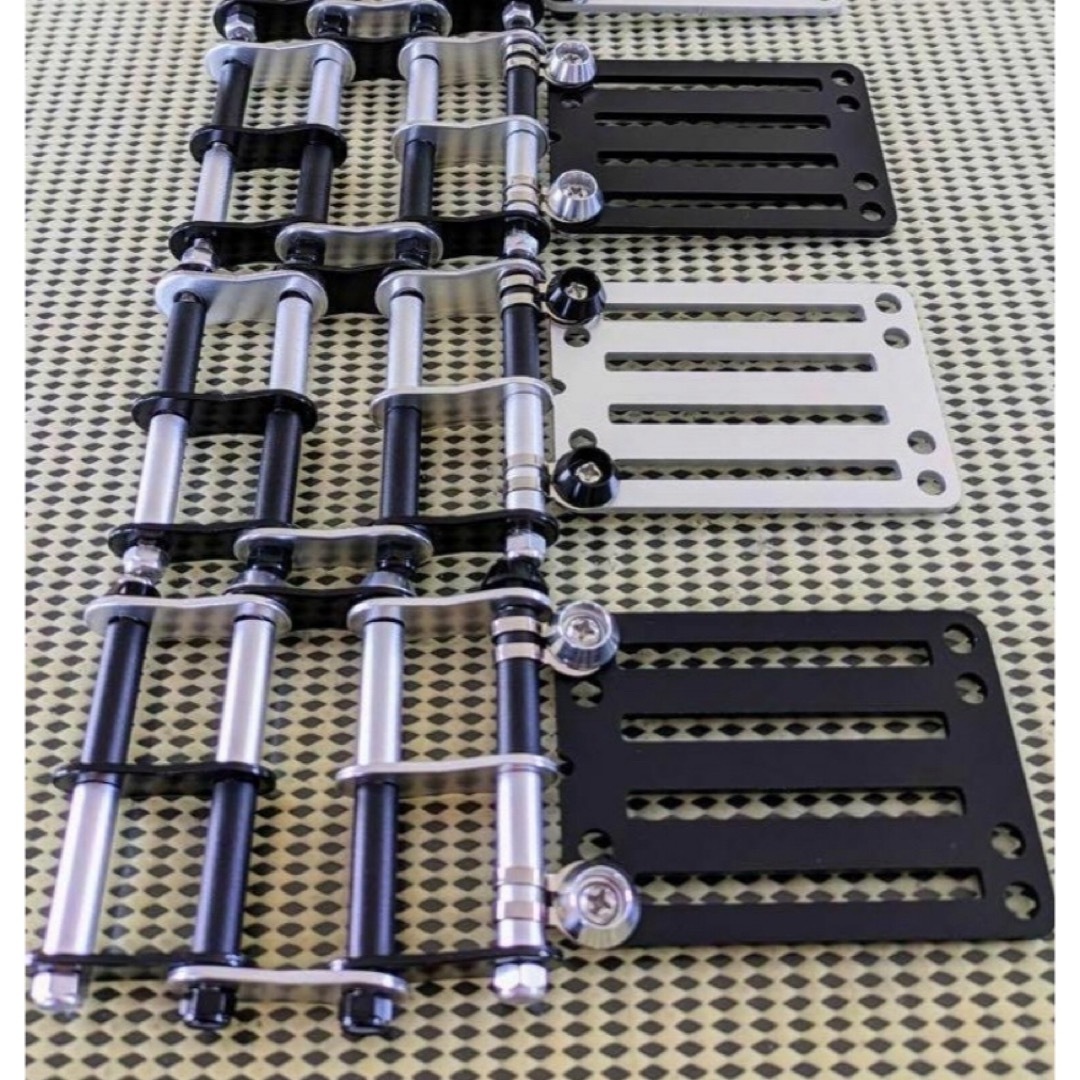 銀×黒　ニックス風ベルトループ 腰道具 腰袋 工具差し 4段チェーン付き自転車