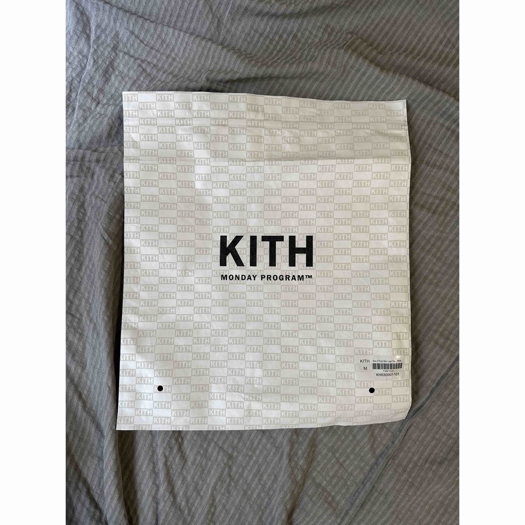 kith× Pixarコラボ  tシャツ Mサイズ