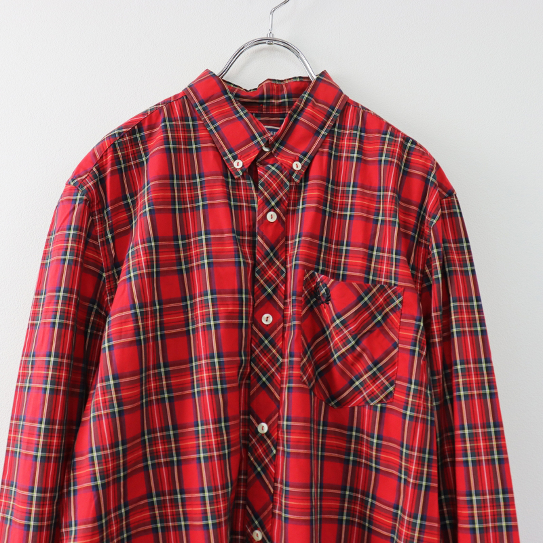 FRED PERRY(フレッドペリー)のフレッドペリー FRED PERRY コットン タータンチェック ボタンダウンshirt 40/レッド トップス メンズ【2400013476713】 レディースのトップス(シャツ/ブラウス(長袖/七分))の商品写真