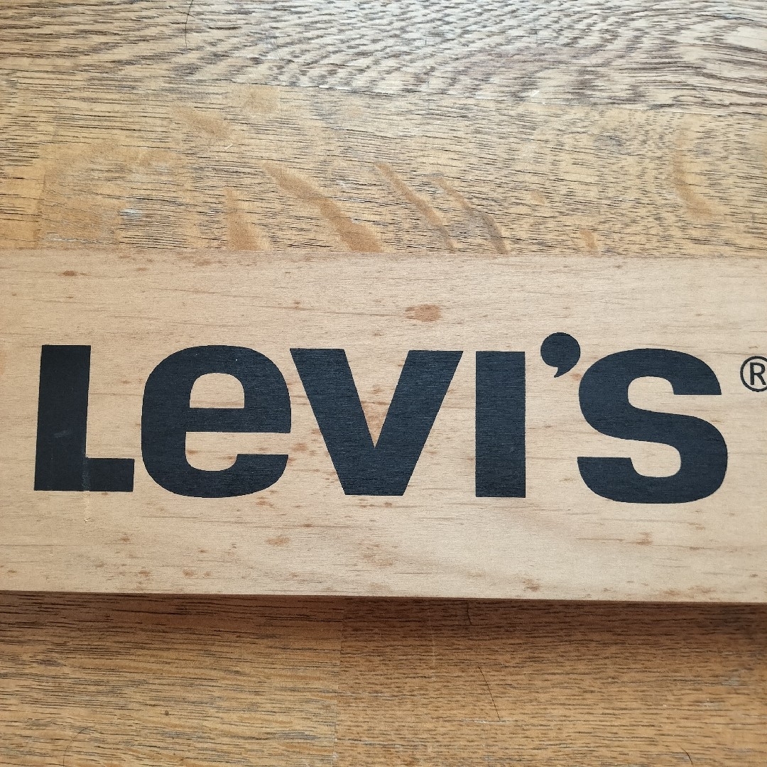 【非売品】Levi's リーバイス ディスプレイ用 木製看板【店舗販促品】