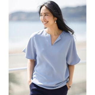 美品❗️ドゥクラッセ ブラウス