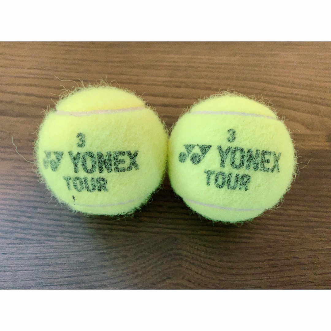 YONEX(ヨネックス)のヨネックスツアー　テニスボール　2個 スポーツ/アウトドアのテニス(ボール)の商品写真