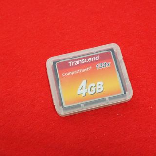 トランセンド(Transcend)のCF 4GB コンパクトフラッシュ美品(PC周辺機器)