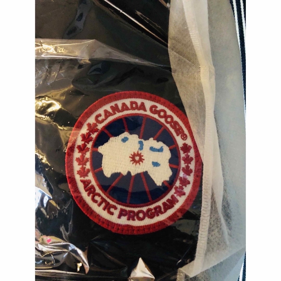 CANADA GOOSE(カナダグース)のカナダグース　カーソンパーカー　正規品 メンズのジャケット/アウター(ダウンジャケット)の商品写真