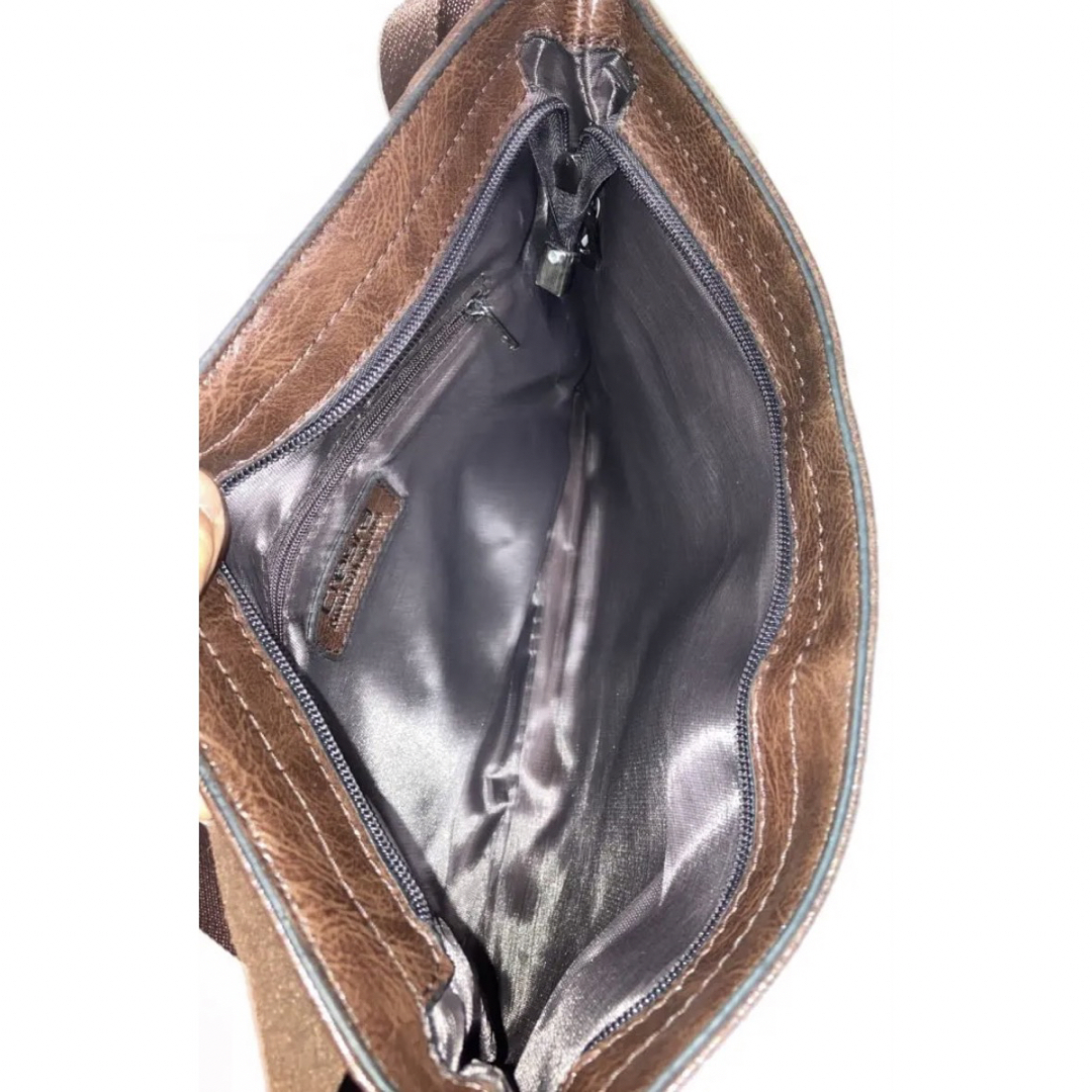 cresta ショルダーバッグ　クレスタ　美品 メンズのバッグ(ショルダーバッグ)の商品写真