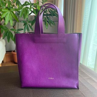 フルラ(Furla)のFURLA パープルのハンドバッグ(ハンドバッグ)