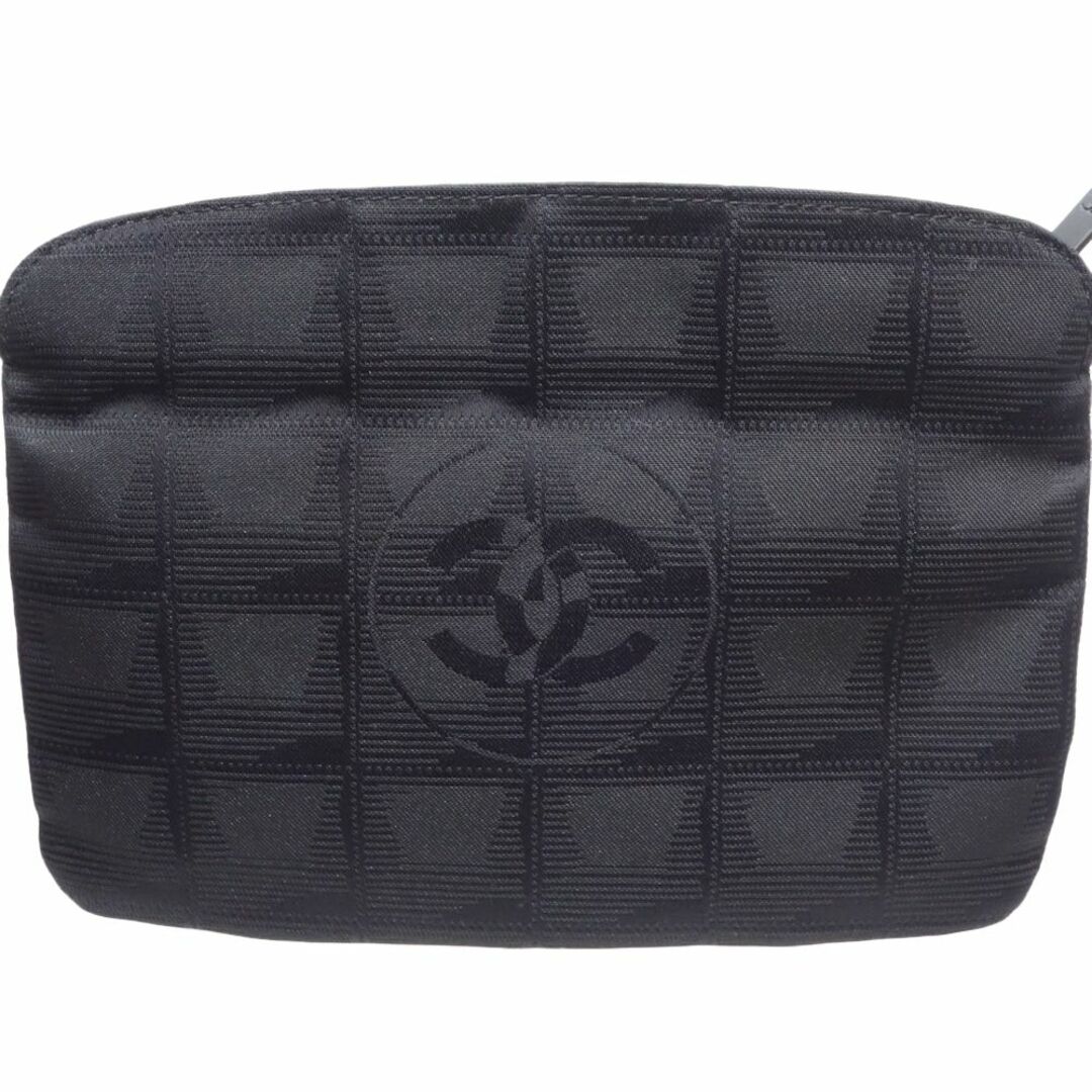 CHANEL(シャネル)のシャネル CHANEL ニュートラベルライン ポーチ ナイロン ブラック / 083750【中古】 レディースのファッション小物(ポーチ)の商品写真