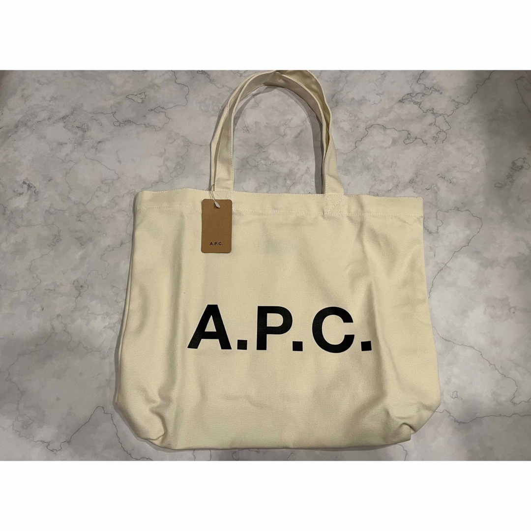 A.P.C - 【専用】A.P.Cトートバッグの通販 by nana|アーペーセーなら