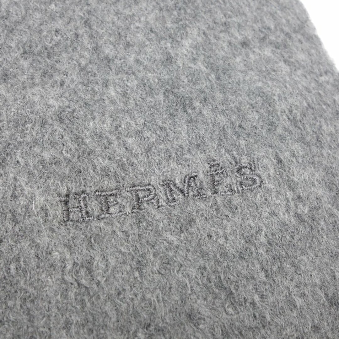 Hermes(エルメス)のエルメス HERMES ワイルドホース マフラー カシミヤ × ラムレザー  グレー / 083757【中古】 ハンドメイドのファッション小物(マフラー/ストール)の商品写真