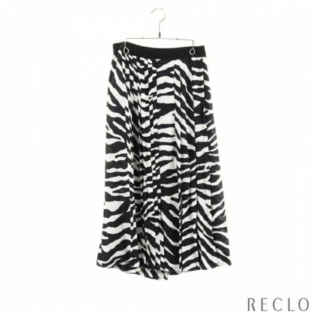 N°21(ヌメロヴェントゥーノ)の プリーツ スカート 総柄 ブラック ホワイト レディースのスカート(その他)の商品写真