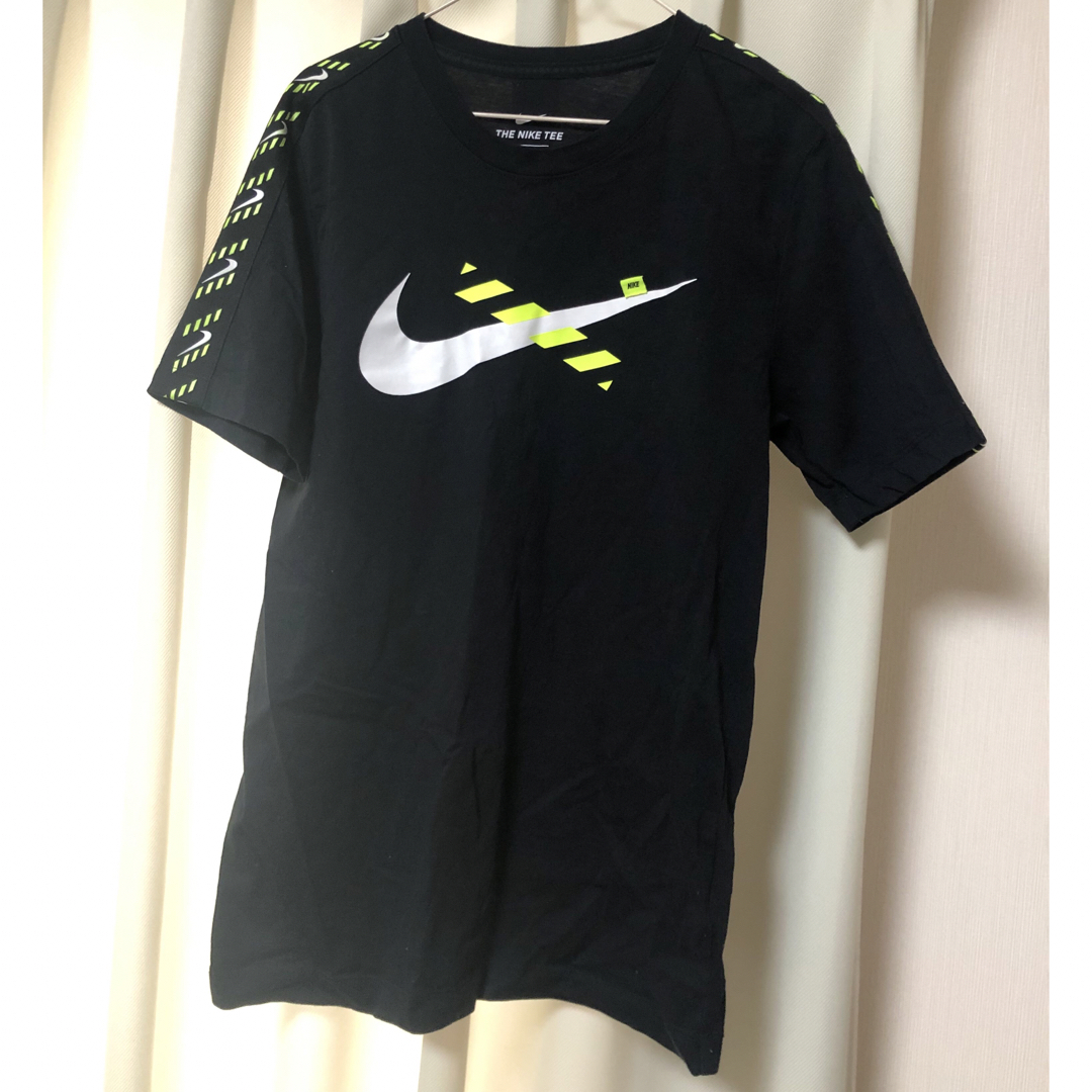 NIKE(ナイキ)のNIKE  TシャツS メンズのトップス(Tシャツ/カットソー(半袖/袖なし))の商品写真