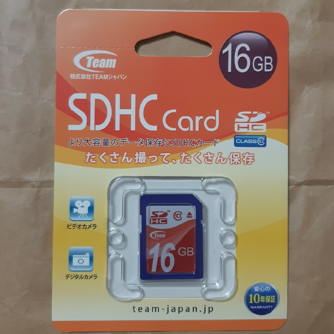 TEAMGROUP SDHCカード TG016G0SD28X スマホ/家電/カメラのカメラ(その他)の商品写真
