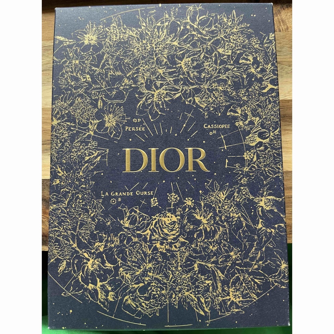 Dior(ディオール)のDIOR アメニティノート インテリア/住まい/日用品の文房具(ノート/メモ帳/ふせん)の商品写真