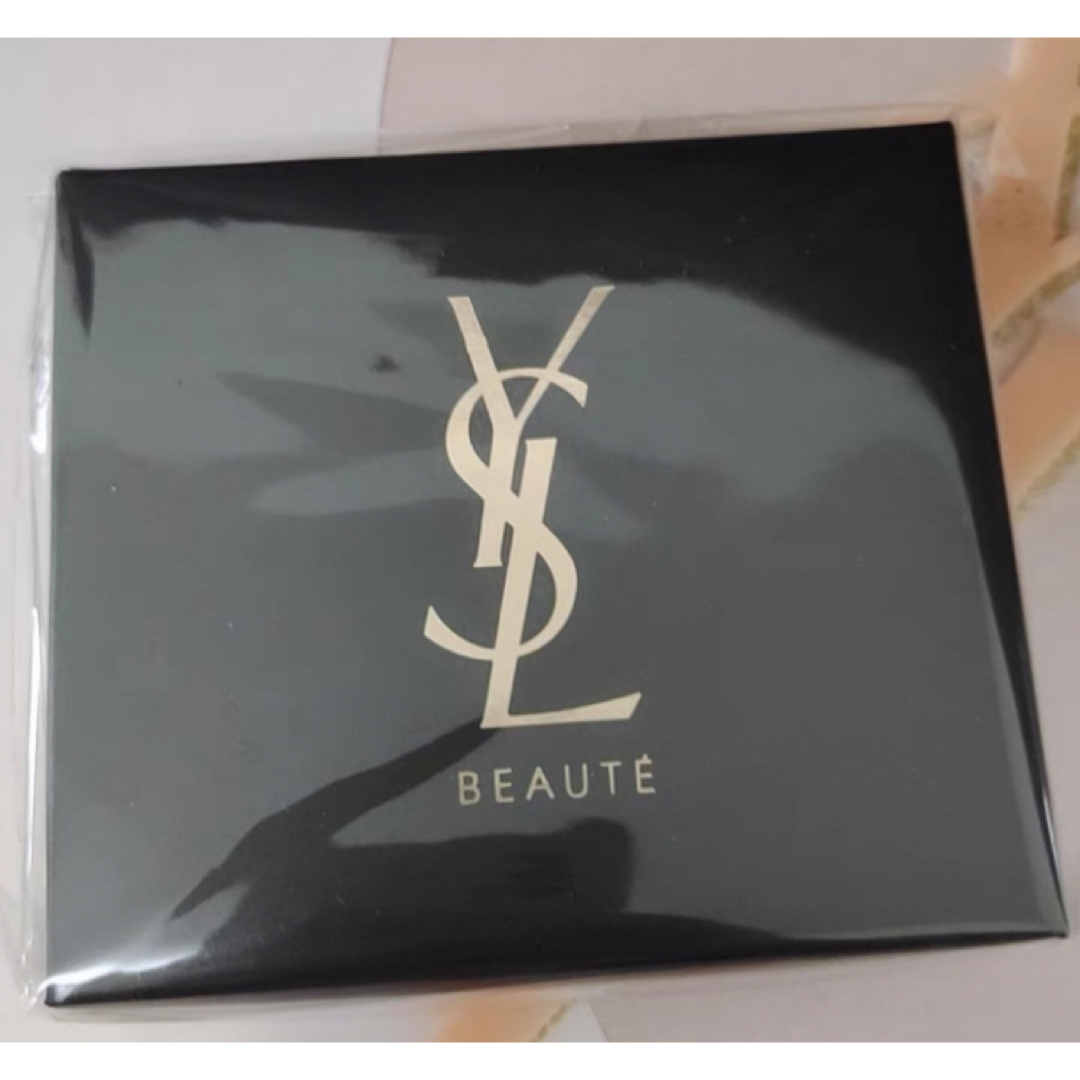Yves Saint Laurent Beaute(イヴサンローランボーテ)の箱有り YSL イヴ サンローラン 正規ノベルティ  チョーカー ブレスレット  レディースのアクセサリー(ブレスレット/バングル)の商品写真