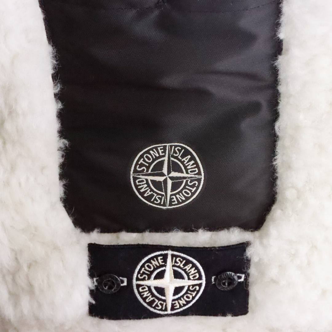 STONE ISLAND(ストーンアイランド)のSTONE ISLAND 00197 VITRIFIED スシープスキンストーン メンズのジャケット/アウター(その他)の商品写真