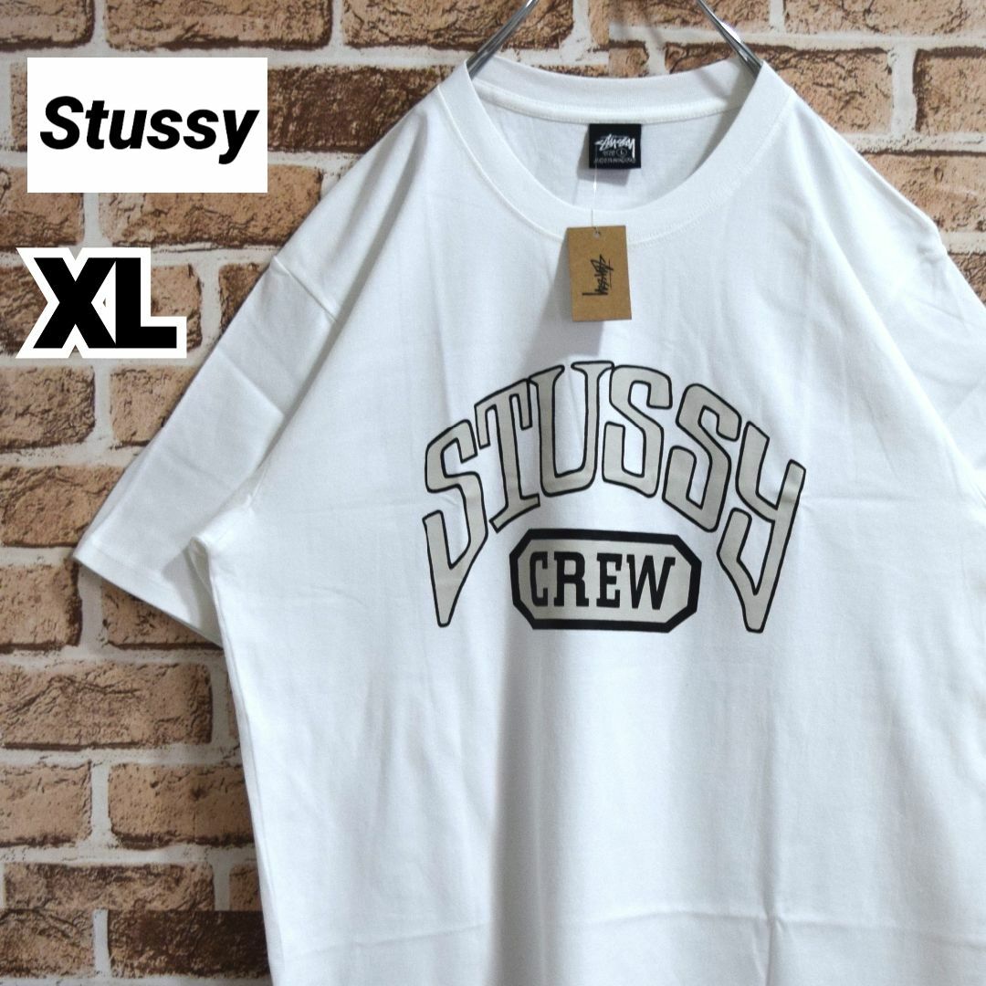 《ステューシー》正規・新品タグ　アーチロゴ　ホワイト　XL　Tシャツ