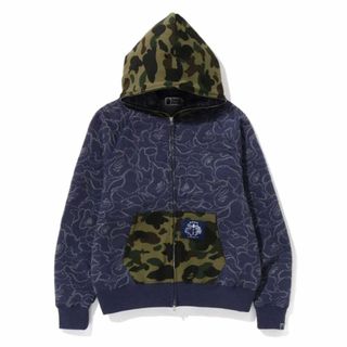 アベイシングエイプ(A BATHING APE)のBAPE パーカー 迷彩 猿人謹製 ABC CAMO RELAXED 即納(パーカー)